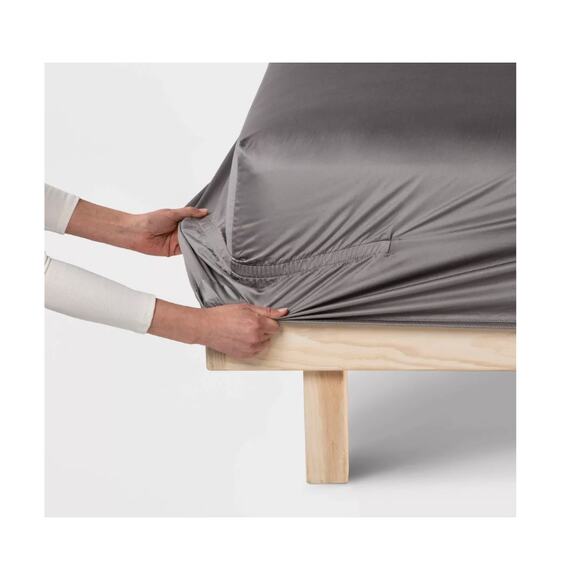 Solid Performance 400 Thread Count Sheet Set Threshold Gray full size100% cotton - Picture 2 of 5